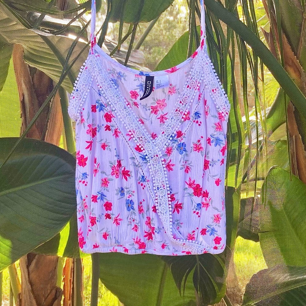 Colorful Floral Cami - Picture 2 of 4
